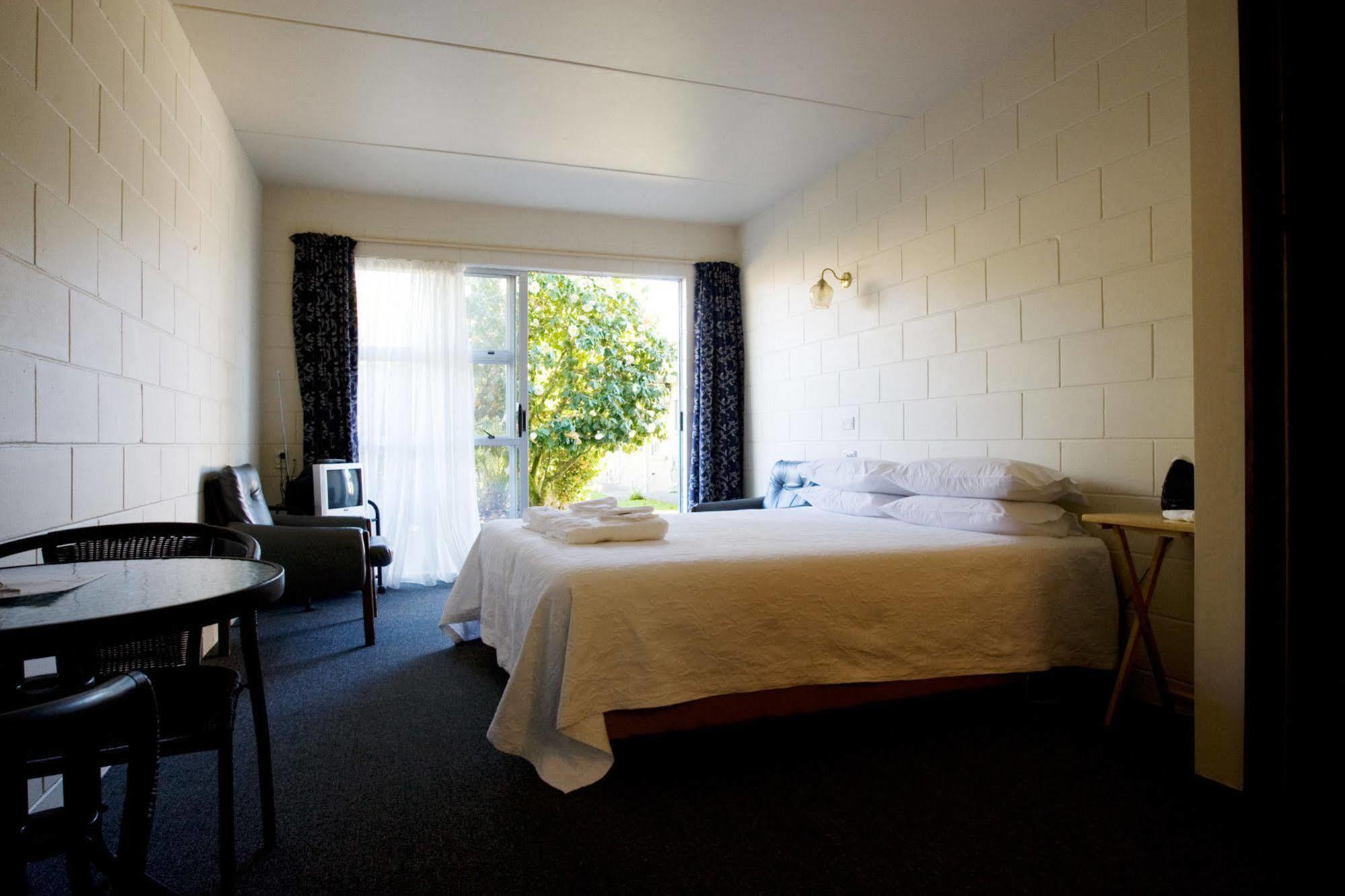 Ratanui Villas New Plymouth Exterior photo